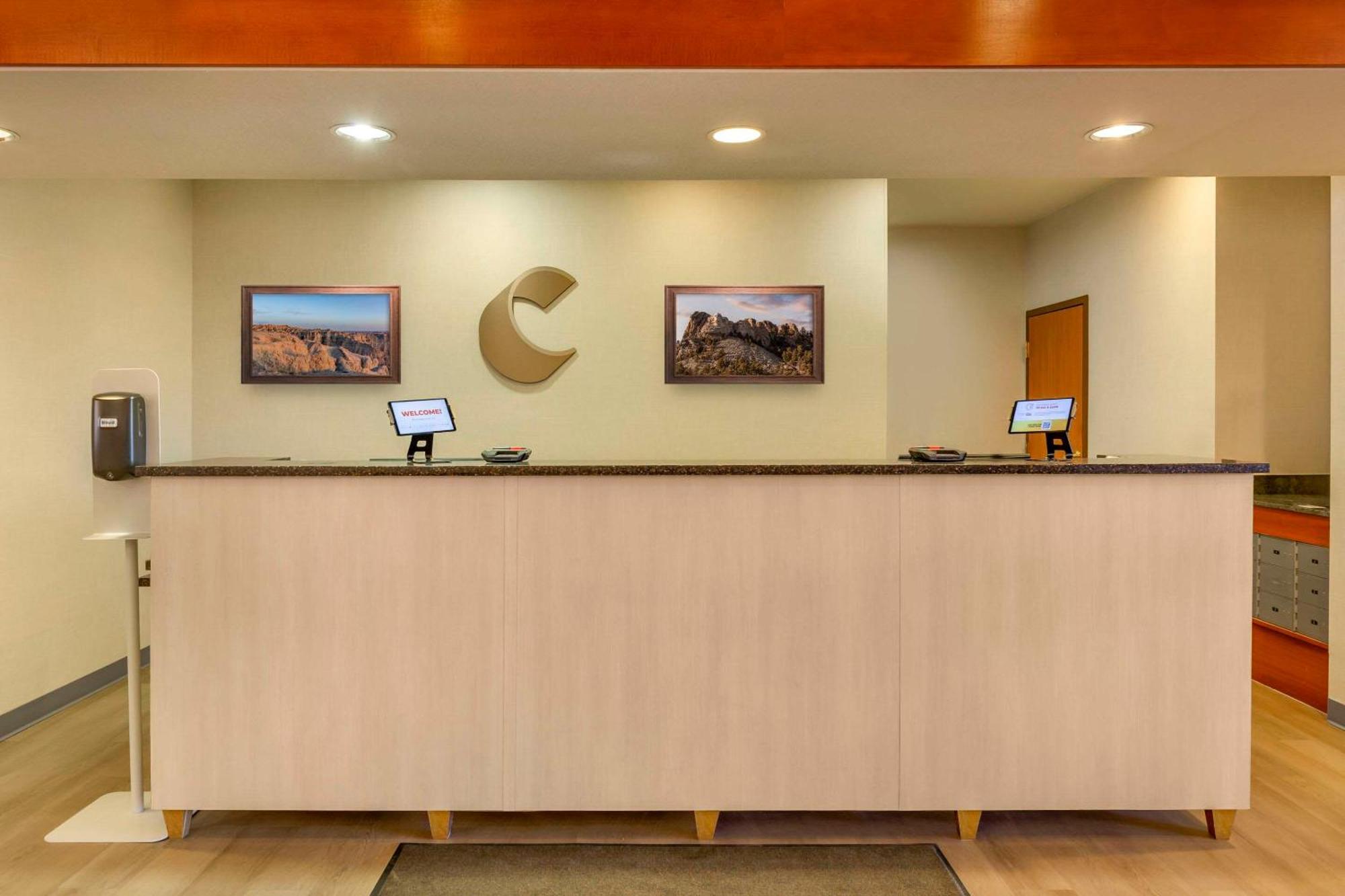 Comfort Inn & Suites Rapid City Near Mt Rushmore Eksteriør bilde