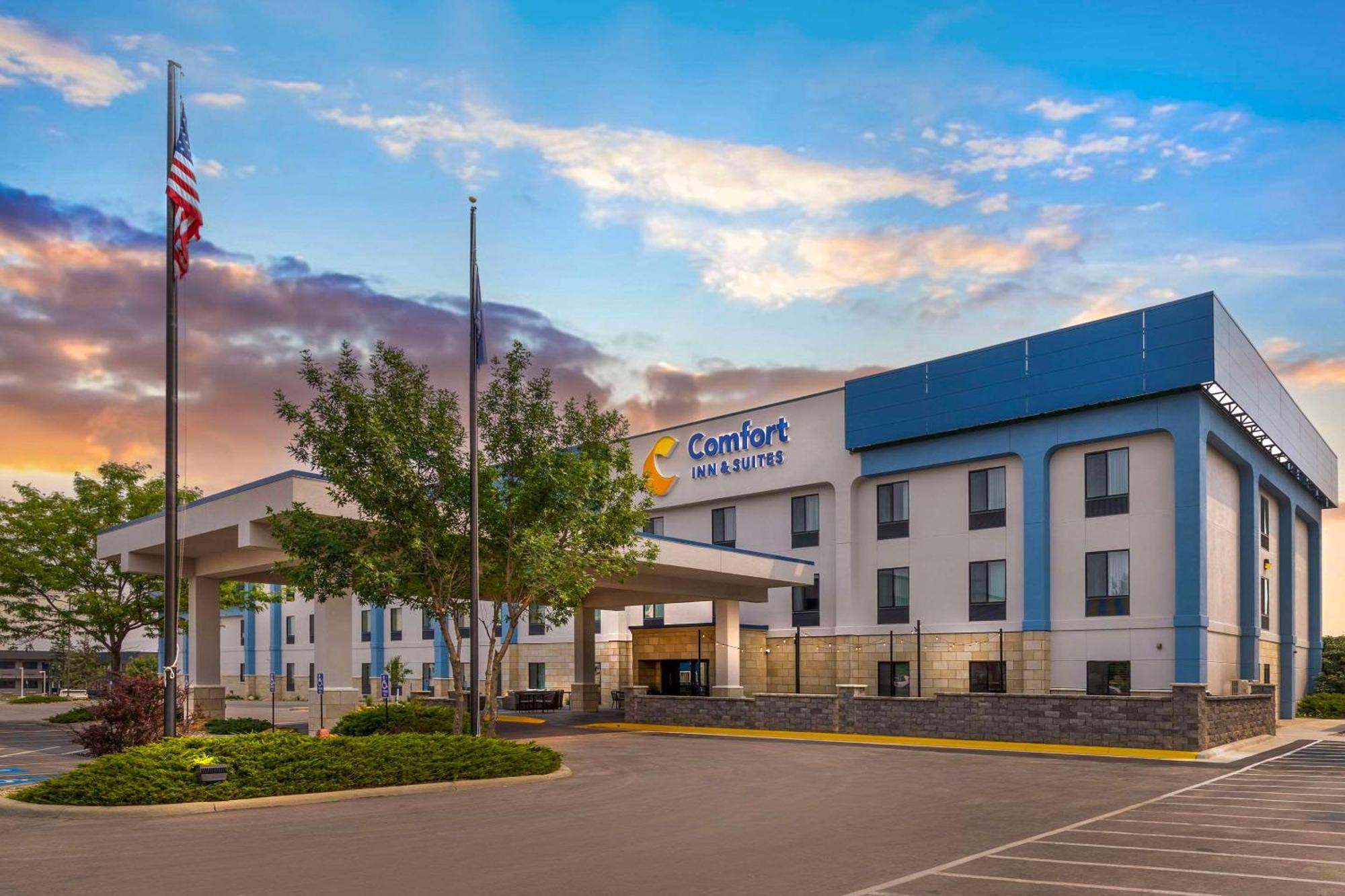 Comfort Inn & Suites Rapid City Near Mt Rushmore Eksteriør bilde